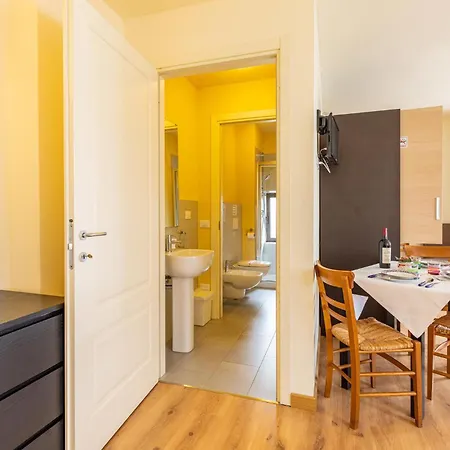Apartment Gorgeous In With Kitchen *
